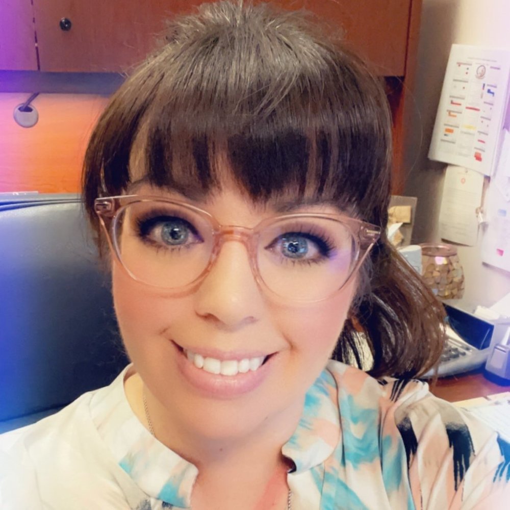 Meet your Posher, Brooke
